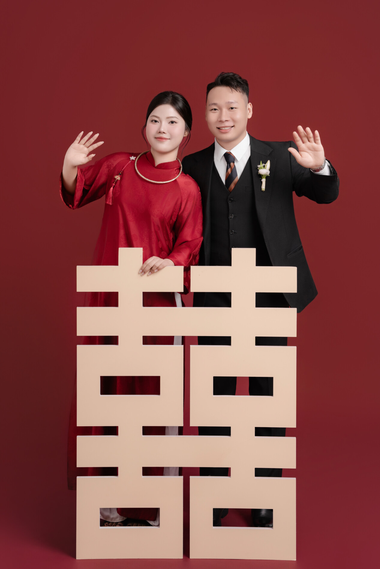 VĂN DƯƠNG – NHẬT LINH
