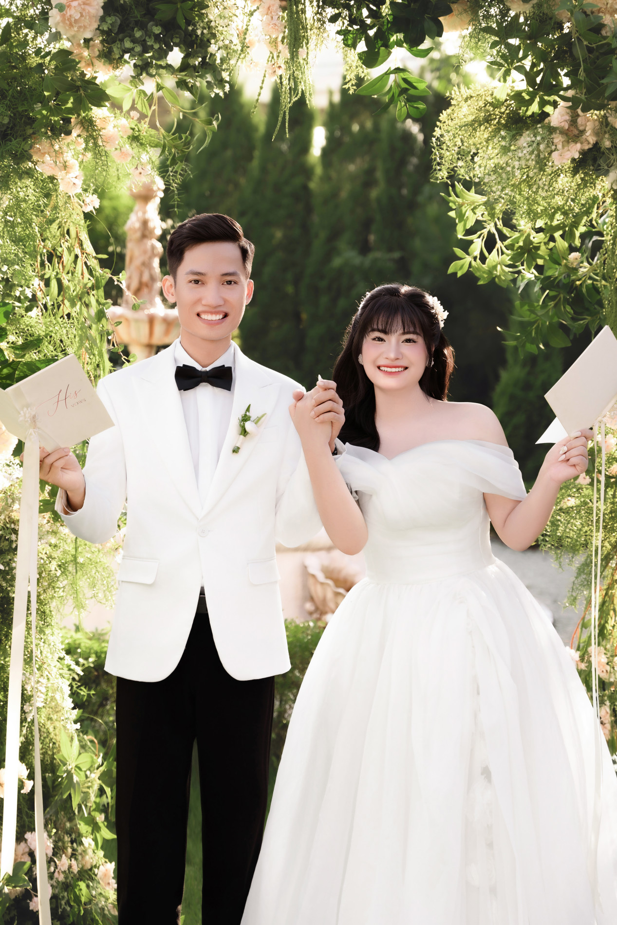 TRẦN LƯỢNG – NGUYỄN LINH