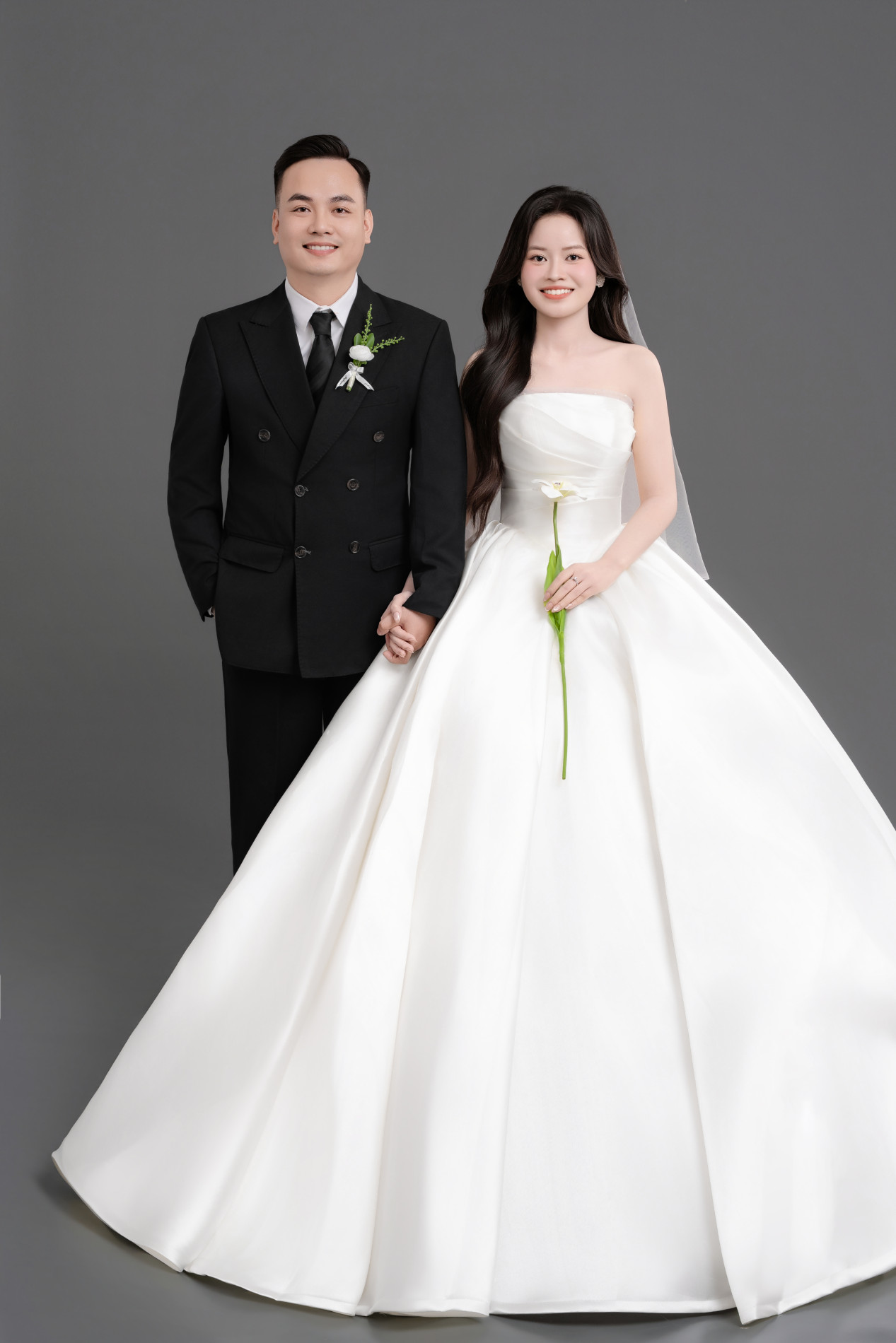 VĂN BÁO – NGUYỄN LƯƠNG