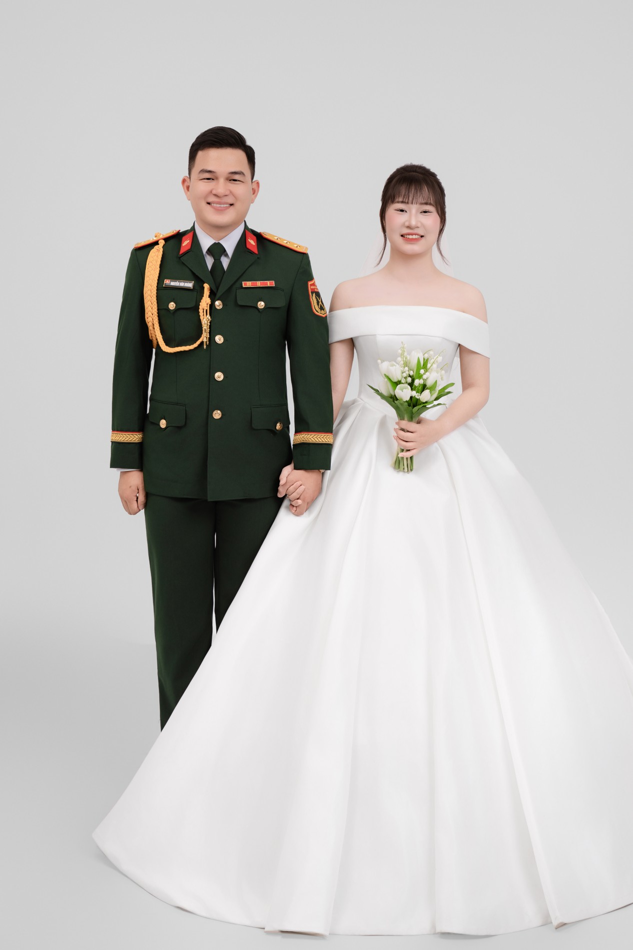 VĂN HOÀNG – NGỌC MAI